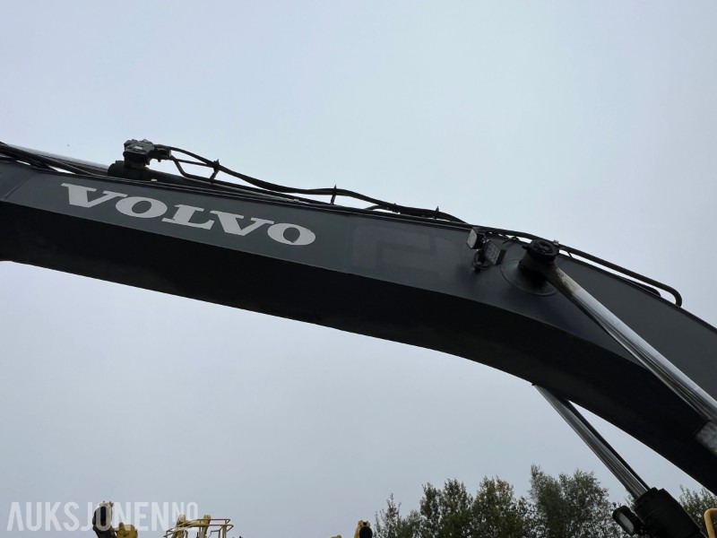 Excavadora 2014 Volvo EC235 DL , Engcon tilt, 2 skuffer, sentralsmøring, dieselvarmer: foto 15