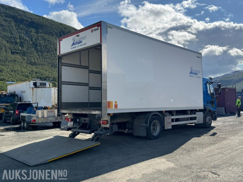 2014 Volvo FL280 4x2 Skapbil - Zepro 2T Bakløft - Varme i skap - Full åpning - Service - 130169KM - Camión caja cerrada: foto 4 2014 Volvo FL280 4x2 Skapbil - Zepro 2T Bakløft - Varme i skap - Full åpning - Service - 130169KM - Camión caja cerrada: foto 4