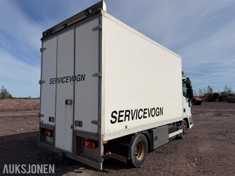 2015 Iveco 75E Servicebil med reoler, kran og aggregat – reparasjons objekt - Camión caja cerrada: foto 5 2015 Iveco 75E Servicebil med reoler, kran og aggregat – reparasjons objekt - Camión caja cerrada: foto 5