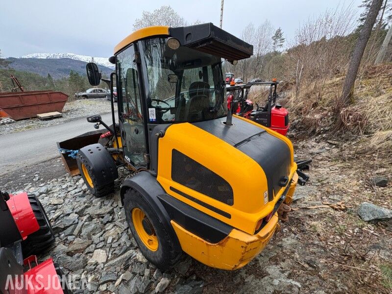 2016 JCB 409 T4 Hjullaster med skuffe og pallegaffel - Cargadora de ruedas: foto 4 2016 JCB 409 T4 Hjullaster med skuffe og pallegaffel - Cargadora de ruedas: foto 4