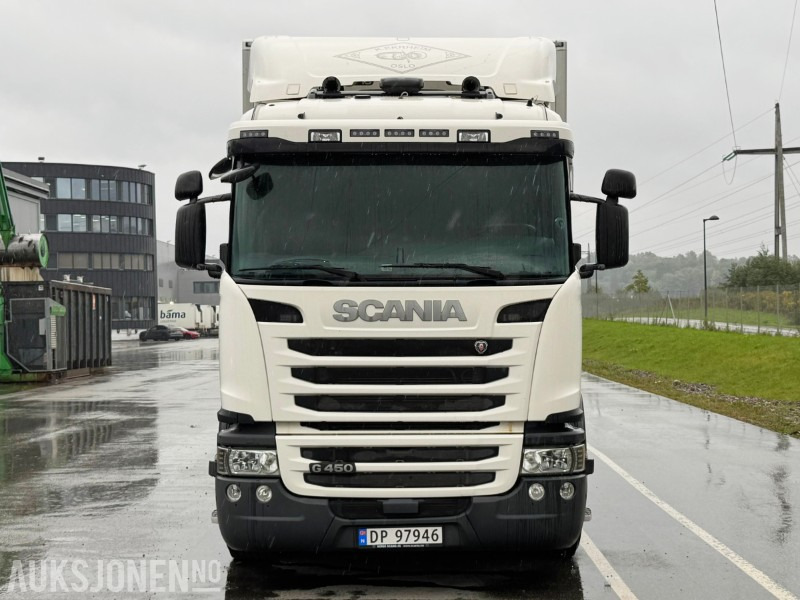 2016 Scania G450 med 2-soners kjøl- og frys, 1 eier, 2 kjølesoner, Gullavtale, Zepro, Onspot kjettinger, ryggekamera - Camión caja cerrada: foto 2 2016 Scania G450 med 2-soners kjøl- og frys, 1 eier, 2 kjølesoner, Gullavtale, Zepro, Onspot kjettinger, ryggekamera - Camión caja cerrada: foto 2