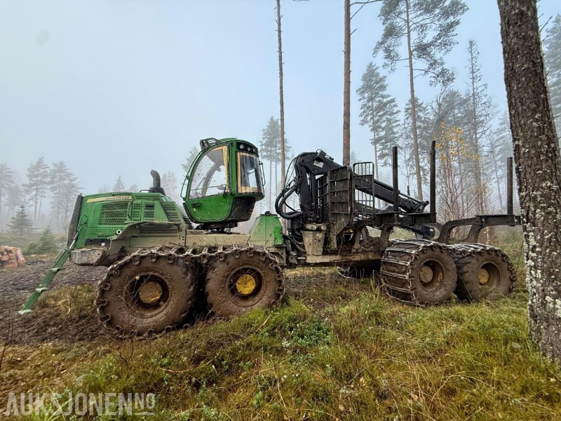 2017 John Deere 1910G lastebærer skogsmaskin - Equipo de construcción: foto 1 2017 John Deere 1910G lastebærer skogsmaskin - Equipo de construcción: foto 1