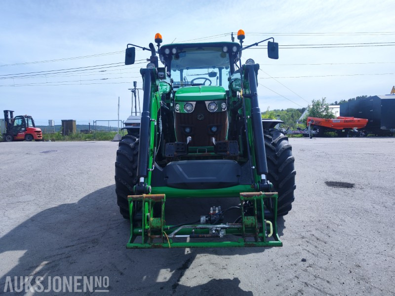 2017 John Deere 6115MC – Kun 1917 timer! Lasteapparat | PowerQuad+ | 40 km/t - Tractor: foto 3 2017 John Deere 6115MC – Kun 1917 timer! Lasteapparat | PowerQuad+ | 40 km/t - Tractor: foto 3