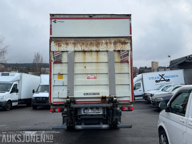 2017 Mercedes-Benz Actros 4x2 SKAPBIL EURO6 BUSSBYGG M/SIDEÅPNING HELLUFT ZEPRO - Camión caja cerrada: foto 5 2017 Mercedes-Benz Actros 4x2 SKAPBIL EURO6 BUSSBYGG M/SIDEÅPNING HELLUFT ZEPRO - Camión caja cerrada: foto 5