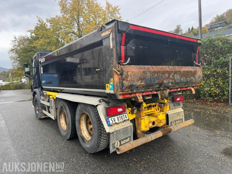 2017 Scania P-serie - 6x2 - Tippbil - Km: 199997 - Volquete camión: foto 4 2017 Scania P-serie - 6x2 - Tippbil - Km: 199997 - Volquete camión: foto 4