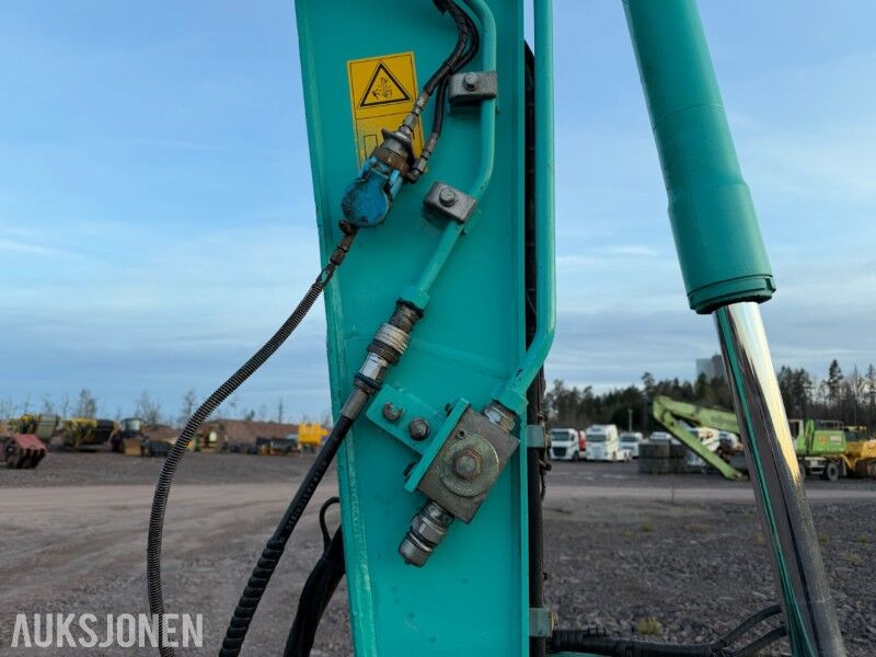 Excavadora 2018 Kobelco SK75SR-3E gravemaskin - rototilt, maskinstyring, pusseskuff og smalskuff: foto 13 Excavadora 2018 Kobelco SK75SR-3E gravemaskin - rototilt, maskinstyring, pusseskuff og smalskuff: foto 13