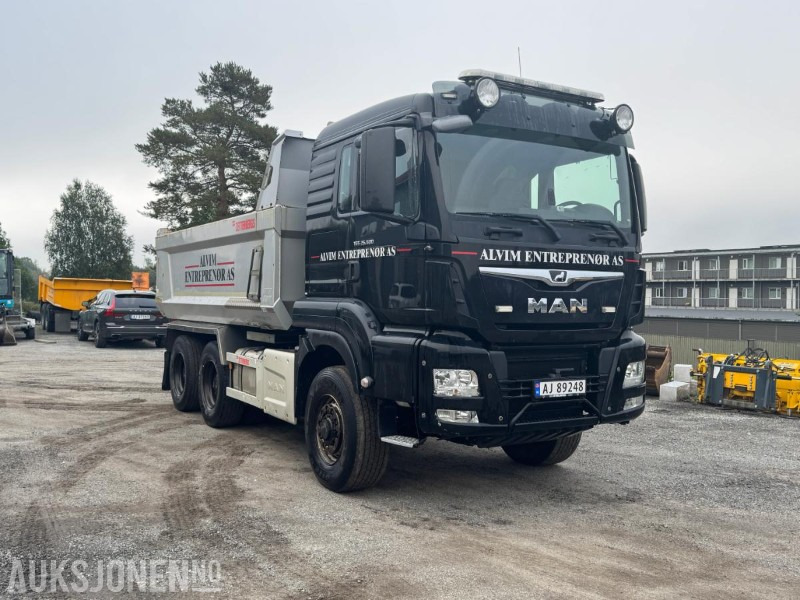 2018 MAN TGS 26.500 6X6H BL // ZETTERBERGS HARDOX // HYDRODRIVE // TIPPKASSE - Volquete camión: foto 2 2018 MAN TGS 26.500 6X6H BL // ZETTERBERGS HARDOX // HYDRODRIVE // TIPPKASSE - Volquete camión: foto 2
