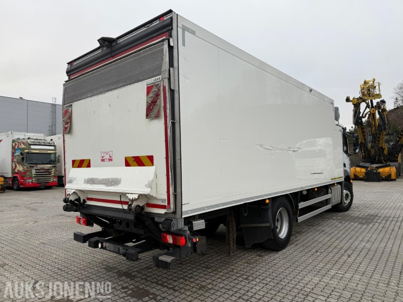 2018 Mercedes-Benz Antos 1830 skapbil, med kjøling, 360-kamera, baklem, multiratt, dab, fjernkontroll - Camión caja cerrada: foto 5 2018 Mercedes-Benz Antos 1830 skapbil, med kjøling, 360-kamera, baklem, multiratt, dab, fjernkontroll - Camión caja cerrada: foto 5