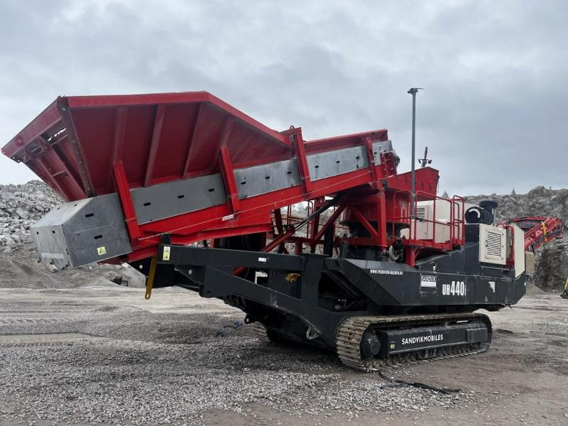 2018 Sandvik UH440i mobil konknuser - cone crusher - Trituradora de cono: foto 1 2018 Sandvik UH440i mobil konknuser - cone crusher - Trituradora de cono: foto 1