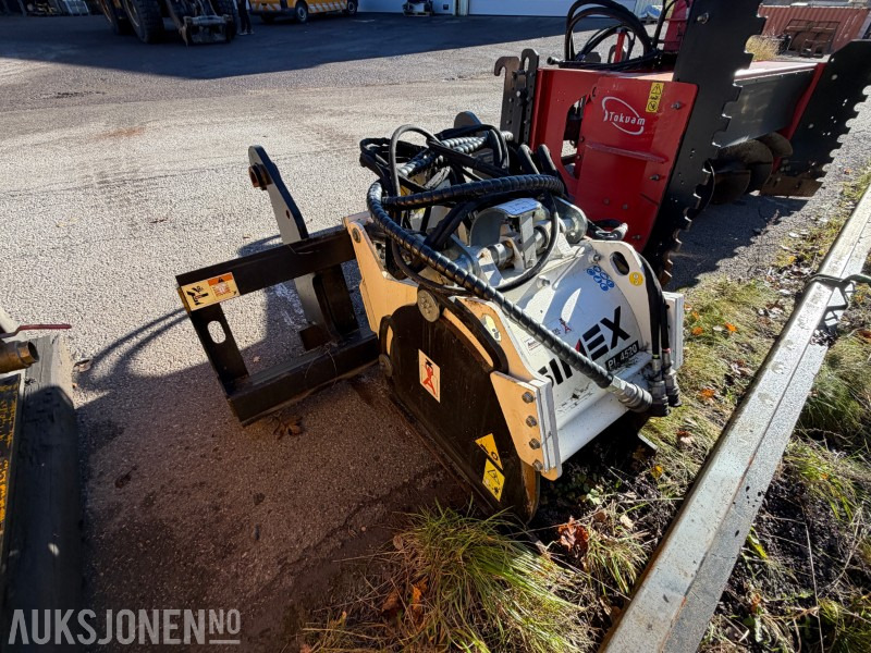 2018 Simex PL 4520 Asfaltfres med hjullaster festeramme - Equipo de construcción: foto 4 2018 Simex PL 4520 Asfaltfres med hjullaster festeramme - Equipo de construcción: foto 4