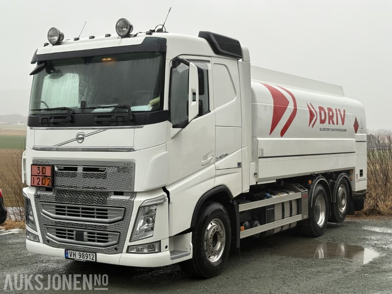 2018 Volvo FH 540 6x2 tankbil - HMK Bilcon - Lav km - Cisterna camión: foto 1 2018 Volvo FH 540 6x2 tankbil - HMK Bilcon - Lav km - Cisterna camión: foto 1