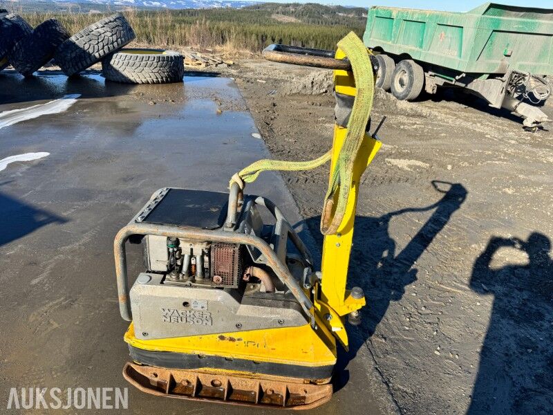 2018 Wacker DPU5545 vibroplate - Equipo de construcción: foto 1 2018 Wacker DPU5545 vibroplate - Equipo de construcción: foto 1