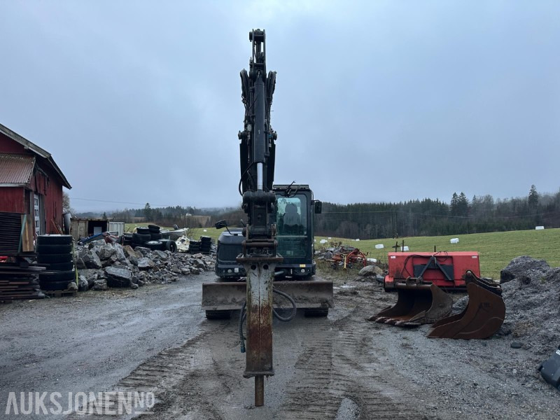2019 Eurocomach 100TR 10-tonns gravemaskin, S50, 2 skuffer, Pigghammer - Excavadora: foto 2 2019 Eurocomach 100TR 10-tonns gravemaskin, S50, 2 skuffer, Pigghammer - Excavadora: foto 2