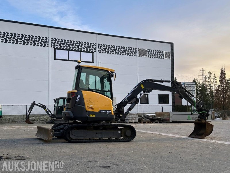 2019 VOLVO ECR50D MINIGRAVER 5 TONN STEELWRIST TILTROTATOR S40 1945 TIMER - Miniexcavadora: foto 4 2019 VOLVO ECR50D MINIGRAVER 5 TONN STEELWRIST TILTROTATOR S40 1945 TIMER - Miniexcavadora: foto 4