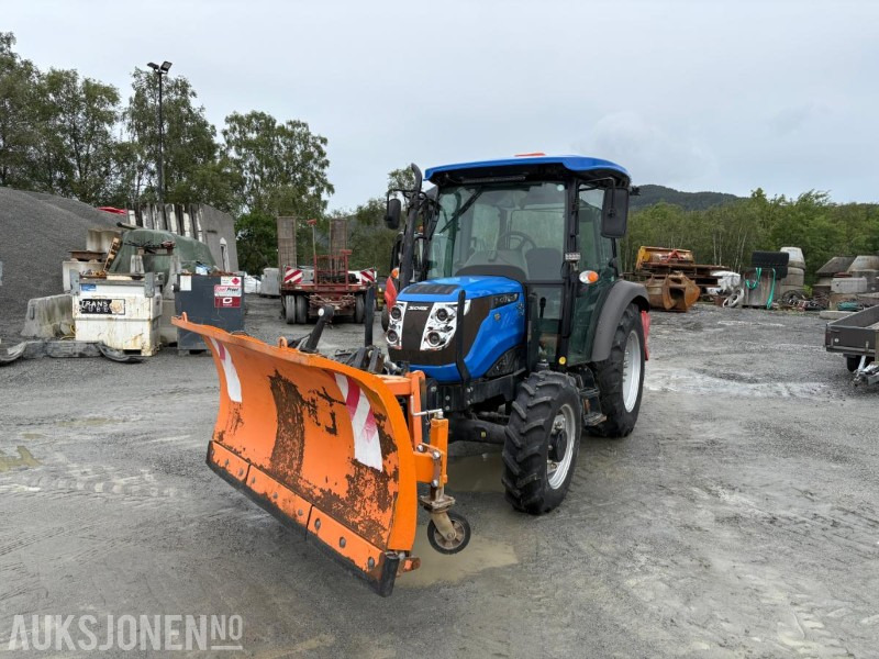 2020 Solis 50 med frontlaster,strøapparat og brøyteskjær - Tractor: foto 1 2020 Solis 50 med frontlaster,strøapparat og brøyteskjær - Tractor: foto 1