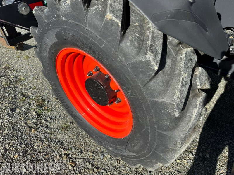 Leasing financiero de  2022 Bobcat T40.180SLPRC teleskoplaster med skuffe og hydraulisk gafler leasing 2022 Bobcat T40.180SLPRC teleskoplaster med skuffe og hydraulisk gafler: foto 18 Leasing financiero de  2022 Bobcat T40.180SLPRC teleskoplaster med skuffe og hydraulisk gafler leasing 2022 Bobcat T40.180SLPRC teleskoplaster med skuffe og hydraulisk gafler: foto 18