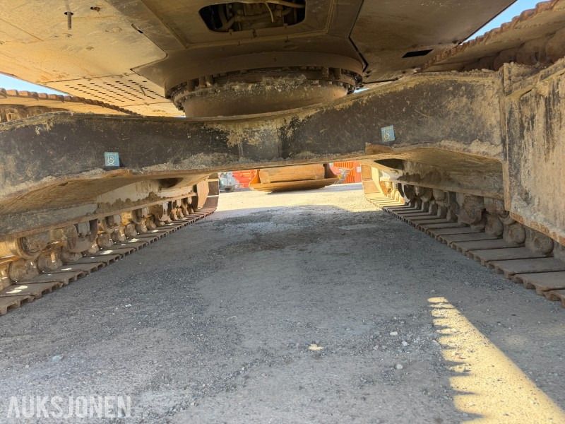 2022 Hitachi ZX210LC-7 | BELTEGRAVER | 2820T | LEICA GPS | ROTOTILT | TO SKUFFER | SERTIFISERT - Excavadora: foto 5 2022 Hitachi ZX210LC-7 | BELTEGRAVER | 2820T | LEICA GPS | ROTOTILT | TO SKUFFER | SERTIFISERT - Excavadora: foto 5