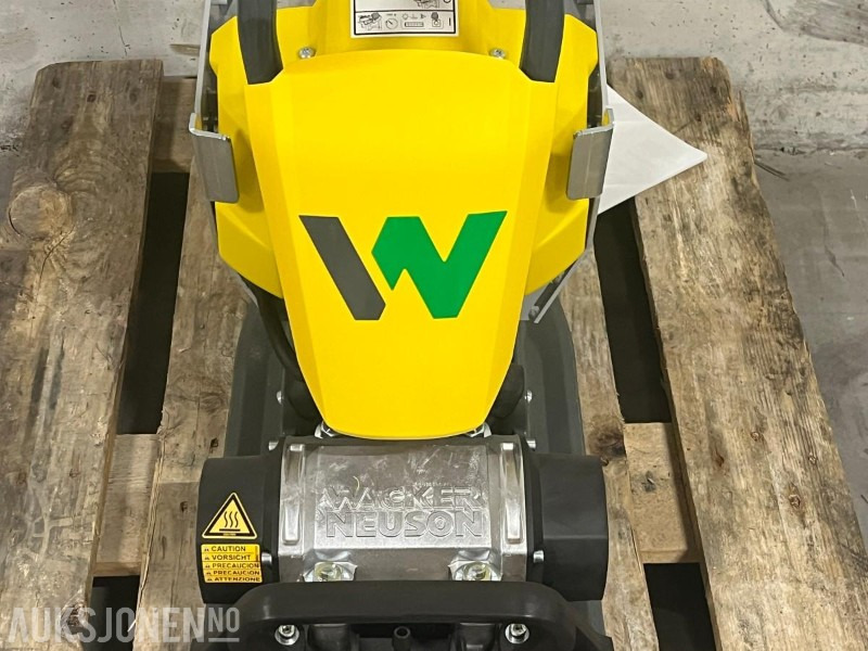 2022 Wacker Neuson vibroplate - Aps1030e - Rodillo: foto 5 2022 Wacker Neuson vibroplate - Aps1030e - Rodillo: foto 5