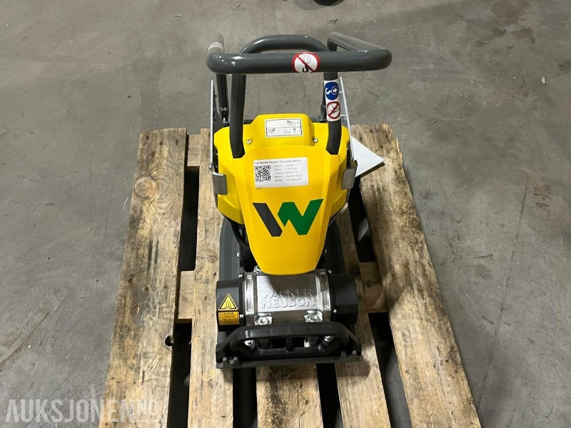 2022 Wacker Neuson vibroplate - Aps1030e - Rodillo: foto 4 2022 Wacker Neuson vibroplate - Aps1030e - Rodillo: foto 4