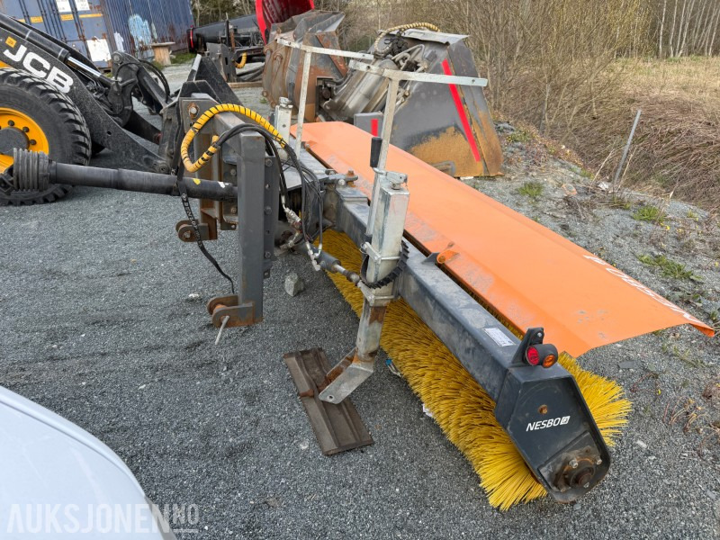 2024 Nesbo FM 2800 S – PTO-drevet kostemaskin - Equipo de construcción: foto 3 2024 Nesbo FM 2800 S – PTO-drevet kostemaskin - Equipo de construcción: foto 3