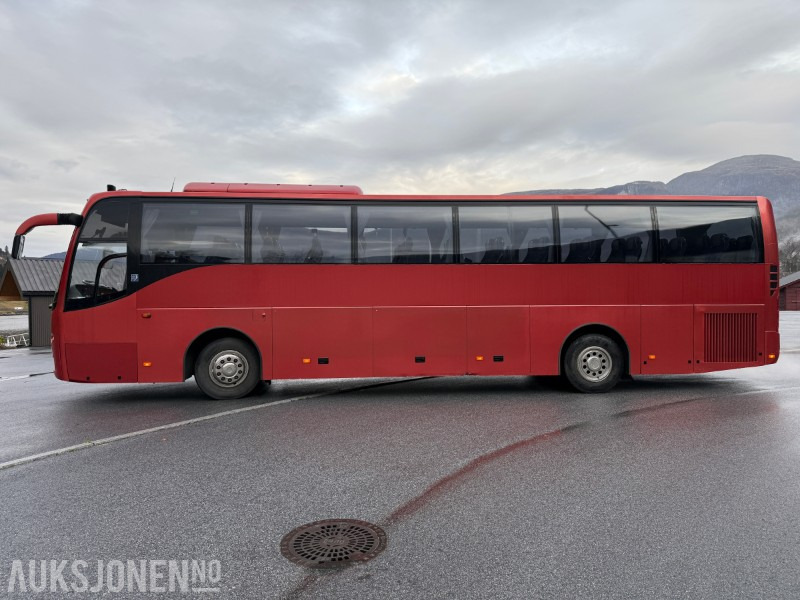 2011 Volvo 9700 B9R - Turbuss - 49 seter - Euro 5 - Eu godkjent - Autobús: foto 2 2011 Volvo 9700 B9R - Turbuss - 49 seter - Euro 5 - Eu godkjent - Autobús: foto 2