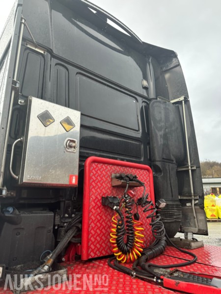 DAF XF 530 - Cabeza tractora: foto 5 DAF XF 530 - Cabeza tractora: foto 5