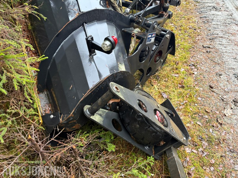 2009 Øveraasen Diagonalplog DH 285 D - Camión: foto 4 2009 Øveraasen Diagonalplog DH 285 D - Camión: foto 4