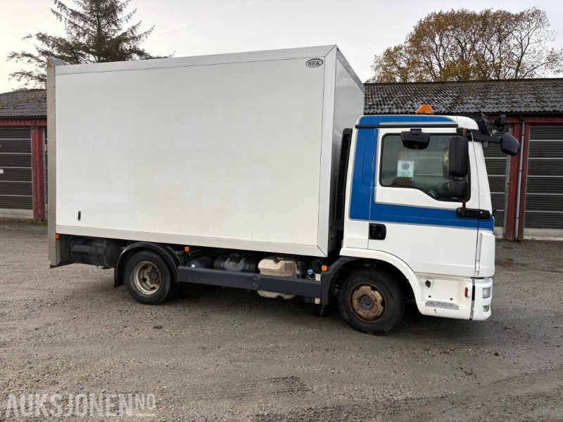 2013 MAN TGL 3 seter Euro6 4X2 skap m/varme og innredning - Camión: foto 5 2013 MAN TGL 3 seter Euro6 4X2 skap m/varme og innredning - Camión: foto 5