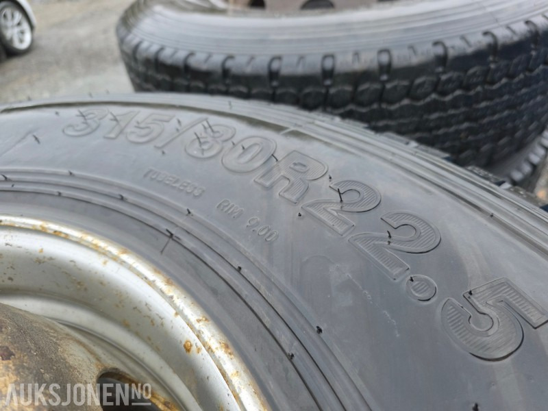 DOUBLESTAR lastebil dekk på felg 315/80R22.5 8 stk - Camión: foto 5 DOUBLESTAR lastebil dekk på felg 315/80R22.5 8 stk - Camión: foto 5