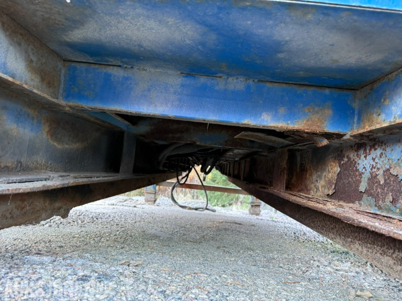 Camión Krokflak m/ liftpåbygg 5.70 m Lengde: foto 15 Camión Krokflak m/ liftpåbygg 5.70 m Lengde: foto 15