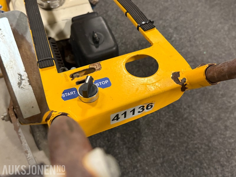 Cedima CF-7 Asfalt/betongsag - Equipo de construcción: foto 5 Cedima CF-7 Asfalt/betongsag - Equipo de construcción: foto 5