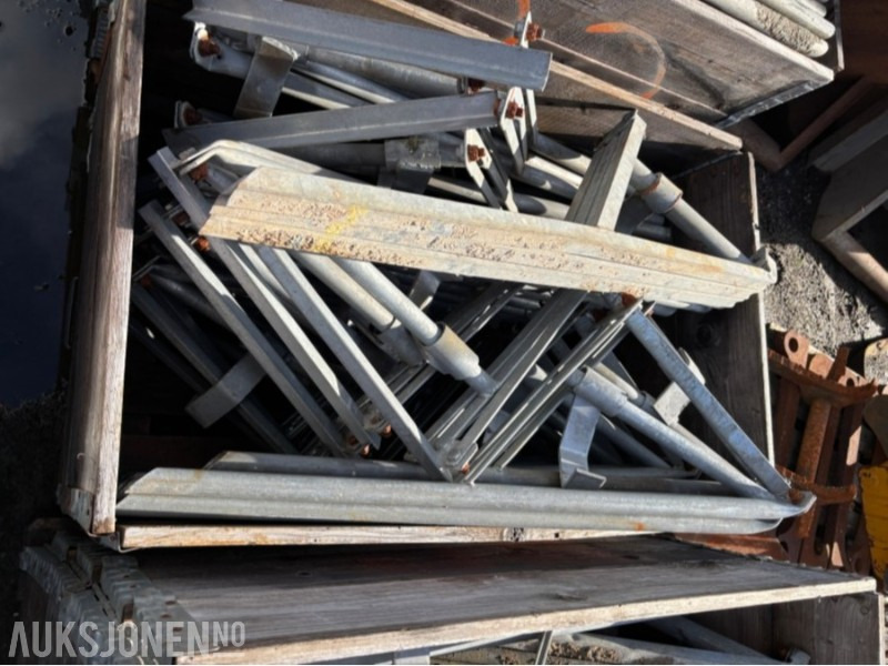 Dekkestøtte paraply. ca 60stk - Equipo de construcción: foto 4 Dekkestøtte paraply. ca 60stk - Equipo de construcción: foto 4