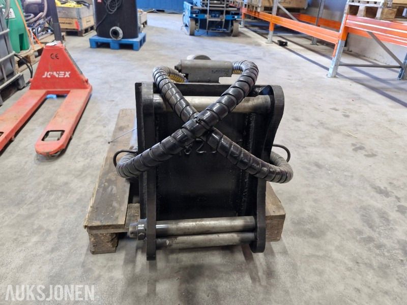 Epiroc Hydraulisk pigghammer m/S feste + 2 ekstra pigger - Martillo hidráulico: foto 2 Epiroc Hydraulisk pigghammer m/S feste + 2 ekstra pigger - Martillo hidráulico: foto 2