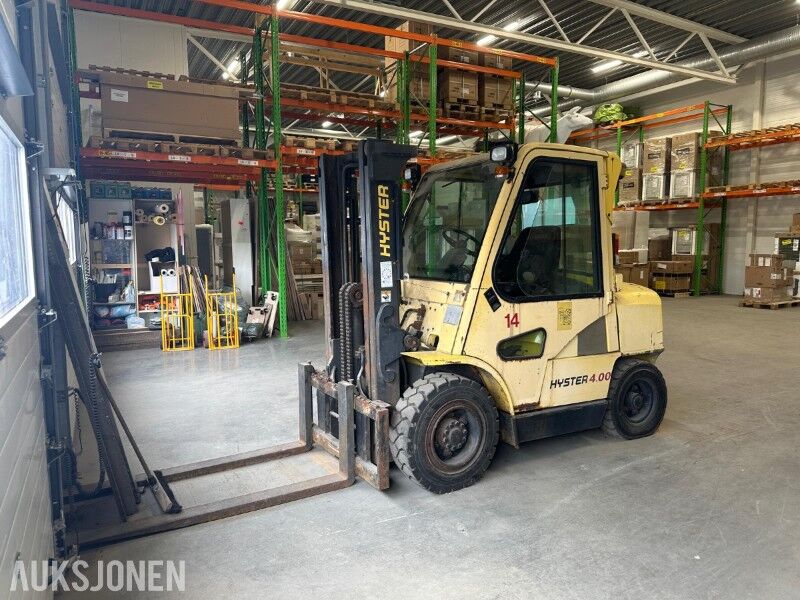 2000 Hyster H4.00XM-5 gaffeltruck – rep.objekt – nytt batteri - Equipo de manutención: foto 1 2000 Hyster H4.00XM-5 gaffeltruck – rep.objekt – nytt batteri - Equipo de manutención: foto 1