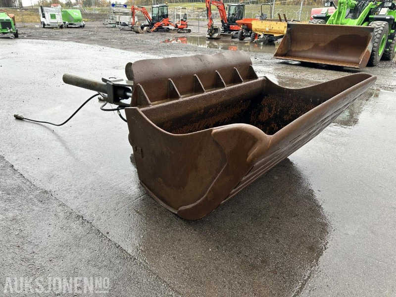 Götene Hydraulisk Pusskuff 2100L G90 - Equipo de construcción: foto 5 Götene Hydraulisk Pusskuff 2100L G90 - Equipo de construcción: foto 5