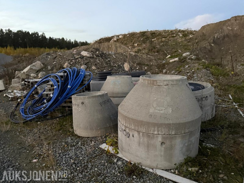 1 parti Betong-kjegler 4stk. - Implemento para Maquinaria de construcción: foto 1 1 parti Betong-kjegler 4stk. - Implemento para Maquinaria de construcción: foto 1