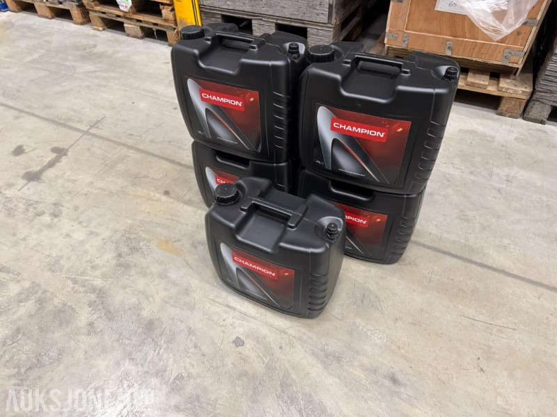 100 Liter Olje - Champion XRS 10W-30 FE Multifunctinal Oil - Implemento para Maquinaria de construcción: foto 2 100 Liter Olje - Champion XRS 10W-30 FE Multifunctinal Oil - Implemento para Maquinaria de construcción: foto 2