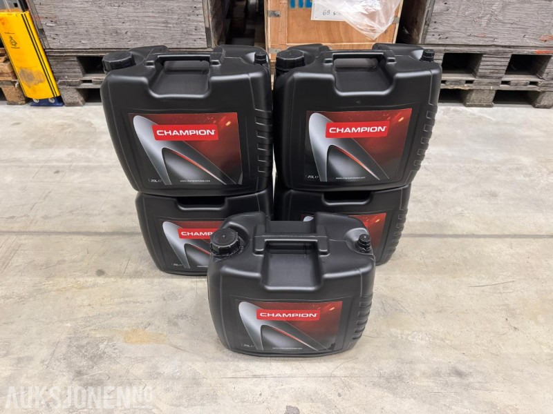 100 Liter Olje - Champion XRS 10W-30 FE Multifunctinal Oil - Implemento para Maquinaria de construcción: foto 1 100 Liter Olje - Champion XRS 10W-30 FE Multifunctinal Oil - Implemento para Maquinaria de construcción: foto 1