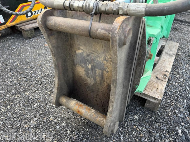 2002 Montabert pigghammer 900 m/S60 feste - Implemento para Maquinaria de construcción: foto 5 2002 Montabert pigghammer 900 m/S60 feste - Implemento para Maquinaria de construcción: foto 5