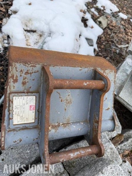 2007 Andre BM Graveskuffe m/S30 feste 40cm - Implemento para Maquinaria de construcción: foto 3 2007 Andre BM Graveskuffe m/S30 feste 40cm - Implemento para Maquinaria de construcción: foto 3