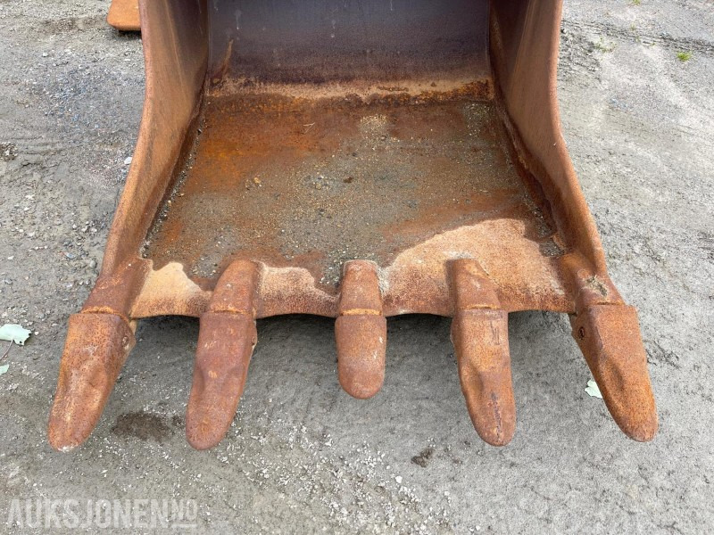 2007 Gjerstad Graveskuffe S70, følger med 6 nye tenner - Implemento para Maquinaria de construcción: foto 2 2007 Gjerstad Graveskuffe S70, følger med 6 nye tenner - Implemento para Maquinaria de construcción: foto 2