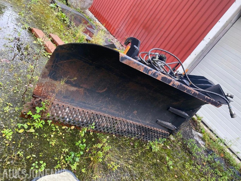 2012 Mito V-plog 3,7 meter - Implemento para Maquinaria de construcción: foto 3 2012 Mito V-plog 3,7 meter - Implemento para Maquinaria de construcción: foto 3