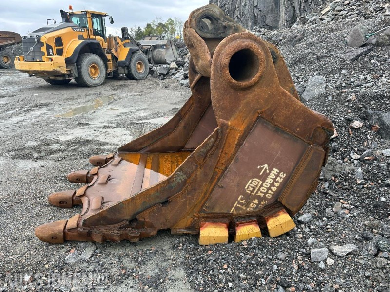 2014 Gjerstad Graveskuff / Lasteskuffe - 4500 L - 4,5 m3 - Nysveiset - Implemento para Maquinaria de construcción: foto 4 2014 Gjerstad Graveskuff / Lasteskuffe - 4500 L - 4,5 m3 - Nysveiset - Implemento para Maquinaria de construcción: foto 4