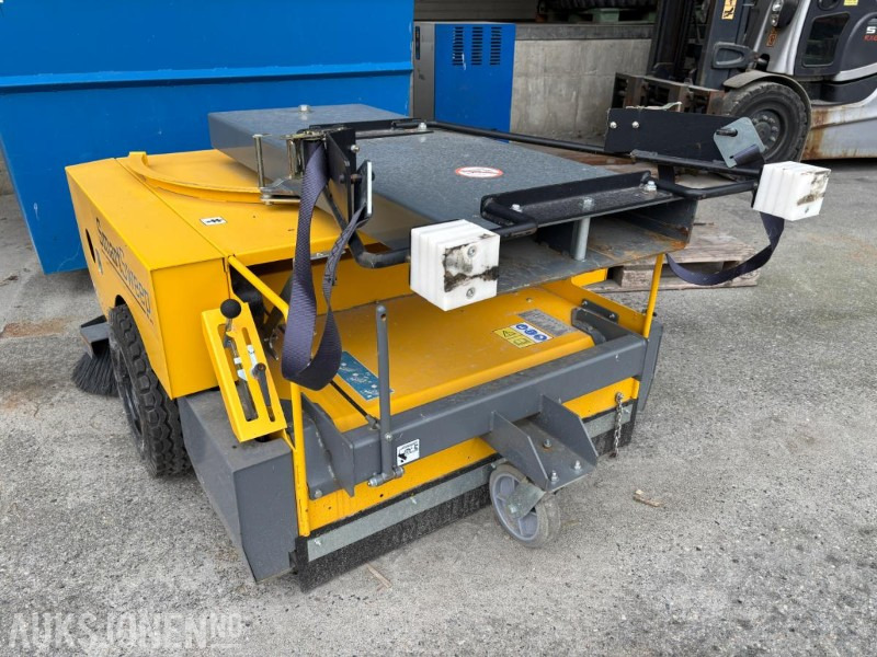 2021 Smartsweep Kost til truck 140TA2232 - Implemento para Maquinaria de construcción: foto 2 2021 Smartsweep Kost til truck 140TA2232 - Implemento para Maquinaria de construcción: foto 2