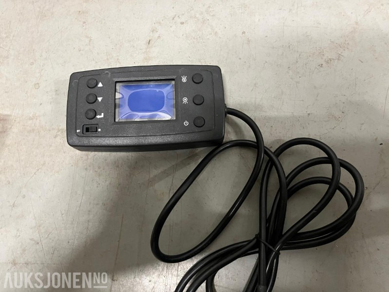 2024 LED Varsellysbjelke med tekst skilt - NY! - Implemento para Maquinaria de construcción: foto 4 2024 LED Varsellysbjelke med tekst skilt - NY! - Implemento para Maquinaria de construcción: foto 4