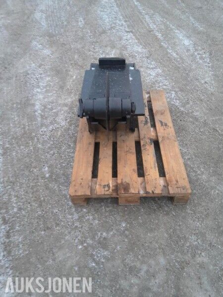 Asfaltskjærer (pizzahjul) med Bofors M18 feste med adapter til S60 feste. - Implemento para Maquinaria de construcción: foto 4 Asfaltskjærer (pizzahjul) med Bofors M18 feste med adapter til S60 feste. - Implemento para Maquinaria de construcción: foto 4