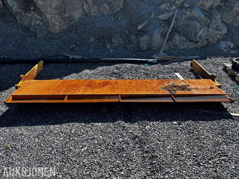 Baklem til dumper – ukjent modell - Implemento para Maquinaria de construcción: foto 1 Baklem til dumper – ukjent modell - Implemento para Maquinaria de construcción: foto 1