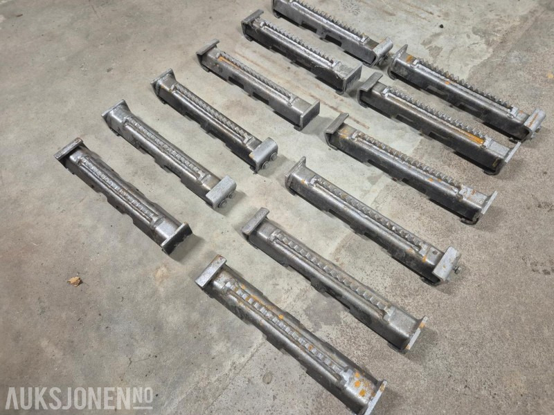 Belteklaver / belteklør for 45 cm belter - Implemento para Maquinaria de construcción: foto 2 Belteklaver / belteklør for 45 cm belter - Implemento para Maquinaria de construcción: foto 2