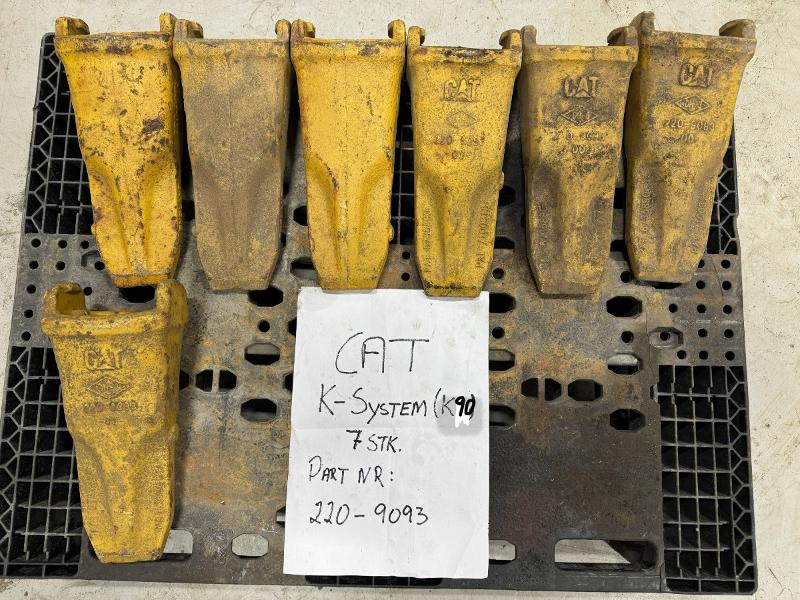 Implemento para Maquinaria de construcción Cat K-System K-90 - 7 stk Tenner til skuffe: foto 1