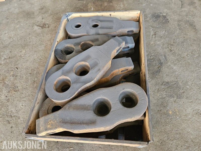 Festebraketter / lenker til anleggsutstyr – parti 10 stykk - Implemento para Maquinaria de construcción: foto 1 Festebraketter / lenker til anleggsutstyr – parti 10 stykk - Implemento para Maquinaria de construcción: foto 1